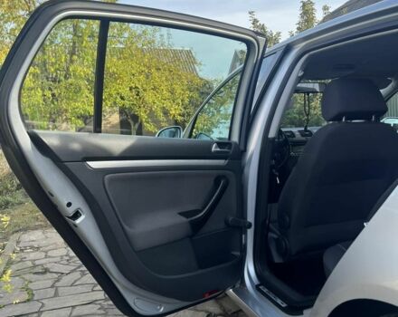 Серый Фольксваген Гольф, объемом двигателя 1.4 л и пробегом 260 тыс. км за 5900 $, фото 11 на Automoto.ua