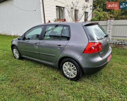 Фольксваген Гольф 2006 в Сторожинце на Automoto.ua Серый Фольксваген Гольф, объемом двигателя 1.6 л и пробегом 216 тыс. км за 5143 $, фото 5 на Automoto.ua