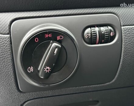 Сірий Фольксваген Гольф, об'ємом двигуна 1.4 л та пробігом 288 тис. км за 4490 $, фото 28 на Automoto.ua