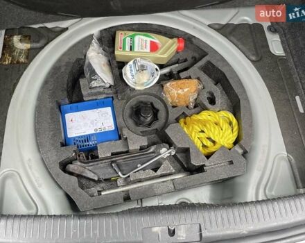 Серый Фольксваген Гольф, объемом двигателя 1.6 л и пробегом 262 тыс. км за 6950 $, фото 37 на Automoto.ua