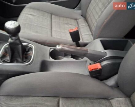 Сірий Фольксваген Гольф, об'ємом двигуна 1.39 л та пробігом 233 тис. км за 5900 $, фото 20 на Automoto.ua