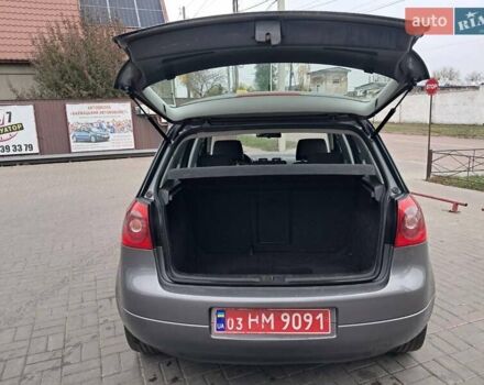 Сірий Фольксваген Гольф, об'ємом двигуна 1.6 л та пробігом 212 тис. км за 5880 $, фото 10 на Automoto.ua