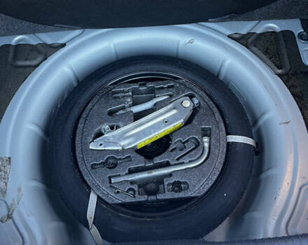 Фольксваген Гольф 2006 в Львове на Automoto.ua Серый Фольксваген Гольф, объемом двигателя 1.4 л и пробегом 230 тыс. км за 5650 $, фото 9 на Automoto.ua