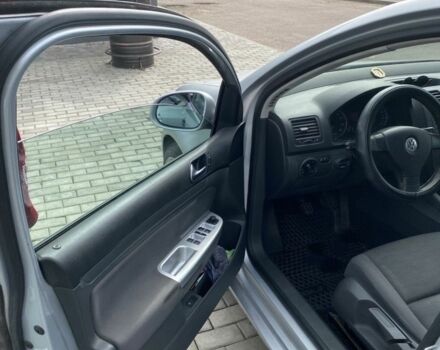 Сірий Фольксваген Гольф, об'ємом двигуна 1.6 л та пробігом 380 тис. км за 5000 $, фото 3 на Automoto.ua