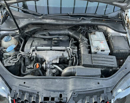 Серый Фольксваген Гольф, объемом двигателя 1.97 л и пробегом 350 тыс. км за 5700 $, фото 16 на Automoto.ua