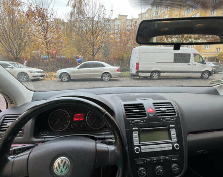 Серый Фольксваген Гольф, объемом двигателя 1.6 л и пробегом 220 тыс. км за 6300 $, фото 14 на Automoto.ua