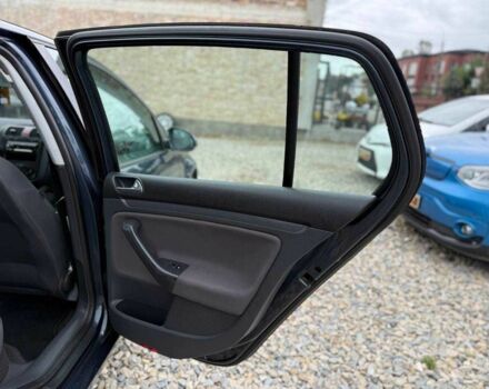 Серый Фольксваген Гольф, объемом двигателя 1.4 л и пробегом 210 тыс. км за 5799 $, фото 17 на Automoto.ua