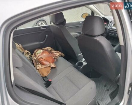 Сірий Фольксваген Гольф, об'ємом двигуна 1.9 л та пробігом 240 тис. км за 5950 $, фото 3 на Automoto.ua