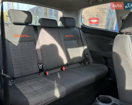 Серый Фольксваген Гольф, объемом двигателя 1.6 л и пробегом 235 тыс. км за 5100 $, фото 36 на Automoto.ua