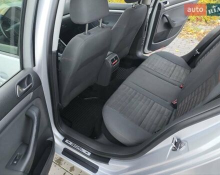 Серый Фольксваген Гольф, объемом двигателя 1.39 л и пробегом 199 тыс. км за 5500 $, фото 30 на Automoto.ua