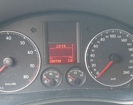 Сірий Фольксваген Гольф, об'ємом двигуна 1.6 л та пробігом 200 тис. км за 6900 $, фото 3 на Automoto.ua