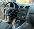 Серый Фольксваген Гольф, объемом двигателя 1.6 л и пробегом 204 тыс. км за 6450 $, фото 24 на Automoto.ua