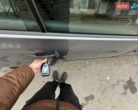 Серый Фольксваген Гольф, объемом двигателя 1.6 л и пробегом 262 тыс. км за 6950 $, фото 103 на Automoto.ua