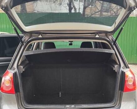 Фольксваген Гольф 2006 в Виннице на Automoto.ua Серый Фольксваген Гольф, объемом двигателя 1.6 л и пробегом 308 тыс. км за 5700 $, фото 8 на Automoto.ua