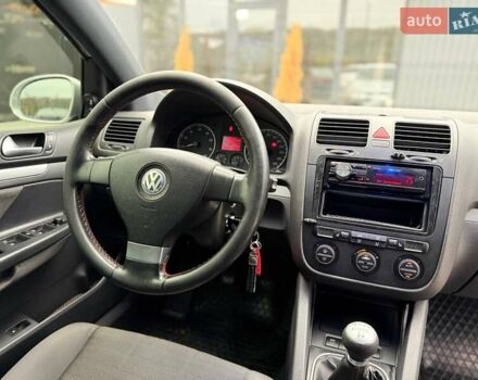 Сірий Фольксваген Гольф, об'ємом двигуна 1.4 л та пробігом 227 тис. км за 4500 $, фото 17 на Automoto.ua