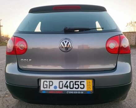 Серый Фольксваген Гольф, объемом двигателя 1.4 л и пробегом 195 тыс. км за 5450 $, фото 6 на Automoto.ua