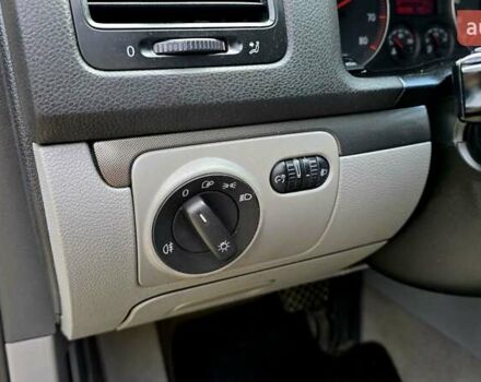 Серый Фольксваген Гольф, объемом двигателя 1.6 л и пробегом 193 тыс. км за 7499 $, фото 38 на Automoto.ua