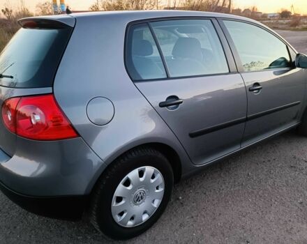Серый Фольксваген Гольф, объемом двигателя 1.4 л и пробегом 195 тыс. км за 5450 $, фото 4 на Automoto.ua