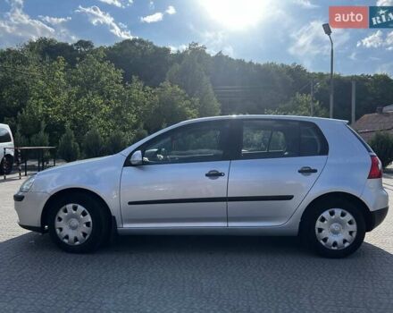 Серый Фольксваген Гольф, объемом двигателя 1.39 л и пробегом 280 тыс. км за 4900 $, фото 4 на Automoto.ua