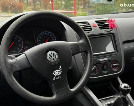 Сірий Фольксваген Гольф, об'ємом двигуна 1.4 л та пробігом 288 тис. км за 4490 $, фото 23 на Automoto.ua
