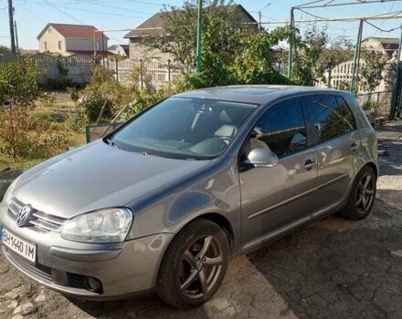 Серый Фольксваген Гольф, объемом двигателя 1.6 л и пробегом 210 тыс. км за 7000 $, фото 1 на Automoto.ua