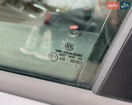 Серый Фольксваген Гольф, объемом двигателя 1.6 л и пробегом 262 тыс. км за 6950 $, фото 28 на Automoto.ua
