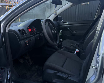 Серый Фольксваген Гольф, объемом двигателя 1.4 л и пробегом 288 тыс. км за 4000 $, фото 11 на Automoto.ua