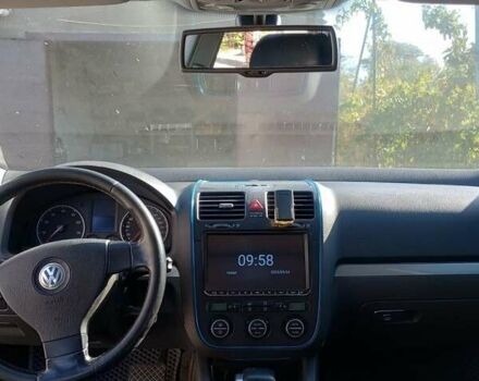 Серый Фольксваген Гольф, объемом двигателя 1.6 л и пробегом 210 тыс. км за 7000 $, фото 6 на Automoto.ua