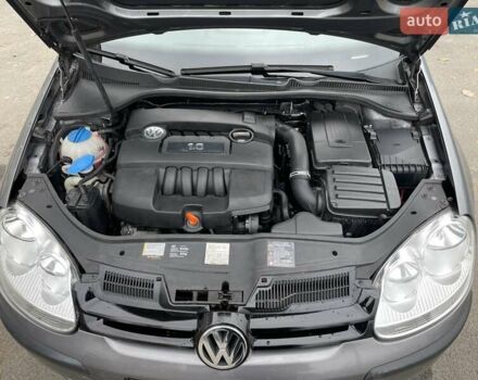 Серый Фольксваген Гольф, объемом двигателя 1.6 л и пробегом 262 тыс. км за 6950 $, фото 30 на Automoto.ua