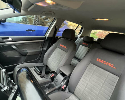 Серый Фольксваген Гольф, объемом двигателя 1.6 л и пробегом 220 тыс. км за 6300 $, фото 15 на Automoto.ua