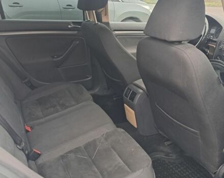 Серый Фольксваген Гольф, объемом двигателя 2 л и пробегом 417 тыс. км за 2700 $, фото 6 на Automoto.ua