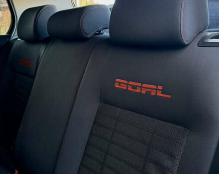 Серый Фольксваген Гольф, объемом двигателя 1.6 л и пробегом 232 тыс. км за 5900 $, фото 7 на Automoto.ua