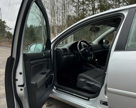 Сірий Фольксваген Гольф, об'ємом двигуна 1.6 л та пробігом 224 тис. км за 4850 $, фото 6 на Automoto.ua