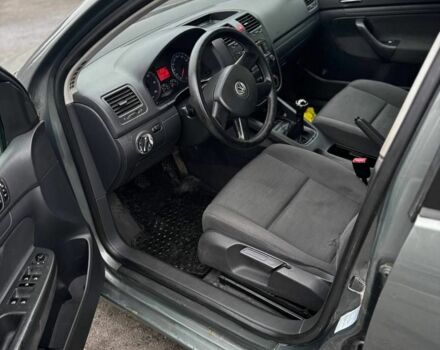 Серый Фольксваген Гольф, объемом двигателя 1.9 л и пробегом 272 тыс. км за 2399 $, фото 6 на Automoto.ua