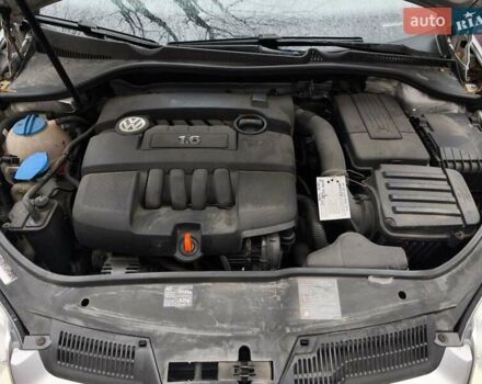 Сірий Фольксваген Гольф, об'ємом двигуна 1.6 л та пробігом 246 тис. км за 6400 $, фото 18 на Automoto.ua