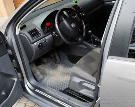 Фольксваген Гольф 2006 в Виннице на Automoto.ua Серый Фольксваген Гольф, объемом двигателя 1.6 л и пробегом 308 тыс. км за 5700 $, фото 16 на Automoto.ua