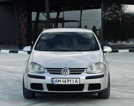 Сірий Фольксваген Гольф, об'ємом двигуна 1.6 л та пробігом 270 тис. км за 4500 $, фото 1 на Automoto.ua