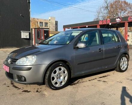 Серый Фольксваген Гольф, объемом двигателя 1.6 л и пробегом 235 тыс. км за 6500 $, фото 1 на Automoto.ua
