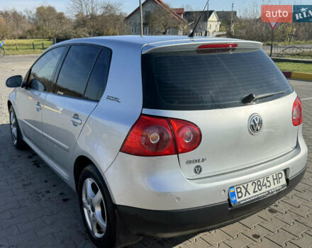 Сірий Фольксваген Гольф, об'ємом двигуна 1.39 л та пробігом 221 тис. км за 4400 $, фото 3 на Automoto.ua