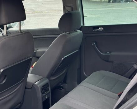 Серый Фольксваген Гольф, объемом двигателя 1.9 л и пробегом 361 тыс. км за 2650 $, фото 5 на Automoto.ua