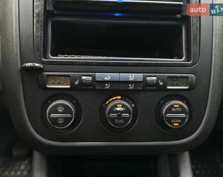 Сірий Фольксваген Гольф, об'ємом двигуна 1.4 л та пробігом 227 тис. км за 4500 $, фото 20 на Automoto.ua