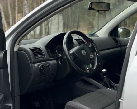 Сірий Фольксваген Гольф, об'ємом двигуна 1.6 л та пробігом 224 тис. км за 4850 $, фото 7 на Automoto.ua