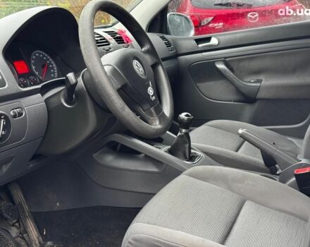 Сірий Фольксваген Гольф, об'ємом двигуна 1.4 л та пробігом 288 тис. км за 4490 $, фото 26 на Automoto.ua