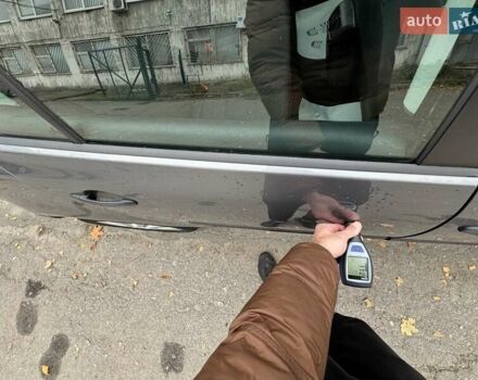 Серый Фольксваген Гольф, объемом двигателя 1.6 л и пробегом 262 тыс. км за 6950 $, фото 104 на Automoto.ua