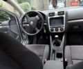 Серый Фольксваген Гольф, объемом двигателя 1.6 л и пробегом 260 тыс. км за 5300 $, фото 6 на Automoto.ua