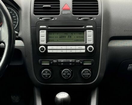 Сірий Фольксваген Гольф, об'ємом двигуна 1.6 л та пробігом 224 тис. км за 4850 $, фото 13 на Automoto.ua