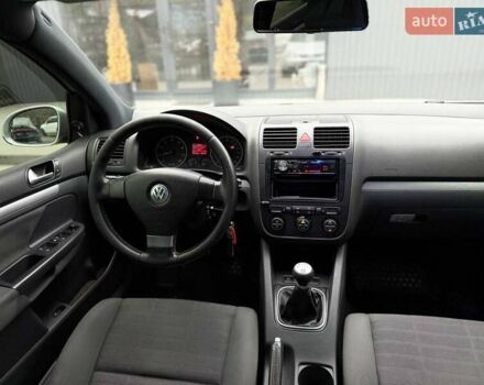 Сірий Фольксваген Гольф, об'ємом двигуна 1.4 л та пробігом 227 тис. км за 4500 $, фото 16 на Automoto.ua