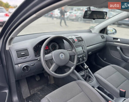 Сірий Фольксваген Гольф, об'ємом двигуна 1.6 л та пробігом 203 тис. км за 6200 $, фото 10 на Automoto.ua