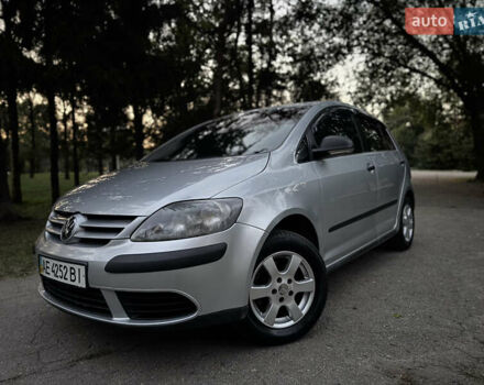Сірий Фольксваген Гольф, об'ємом двигуна 1.6 л та пробігом 202 тис. км за 3799 $, фото 1 на Automoto.ua