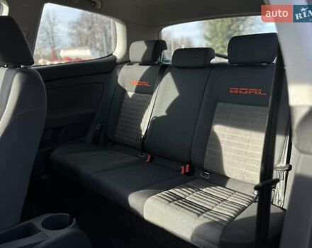 Серый Фольксваген Гольф, объемом двигателя 1.6 л и пробегом 235 тыс. км за 5100 $, фото 29 на Automoto.ua